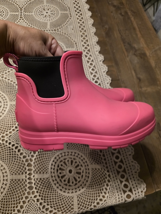 UGG Shoes - UGG Rain Boots in Bright Pink 7